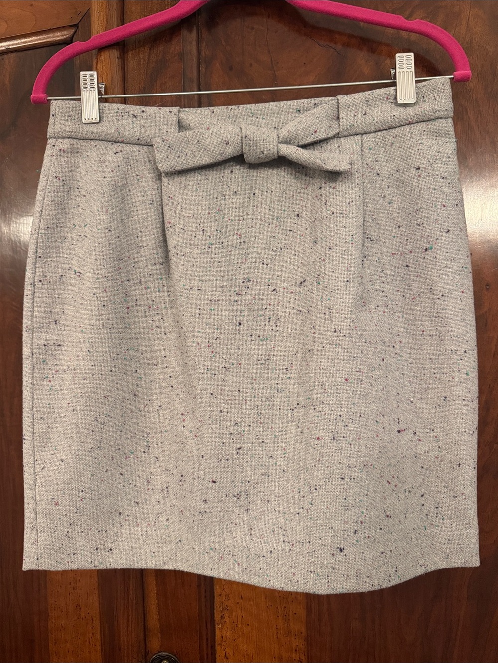 LOFT Light Gray Tweed Pencil Skirt with Bow Waist